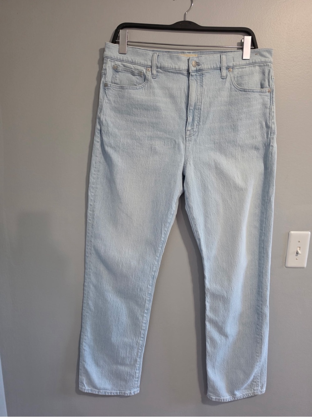 Madewell womens The '90s Straight light blue Jean Straight Leg Jeans 33T tall